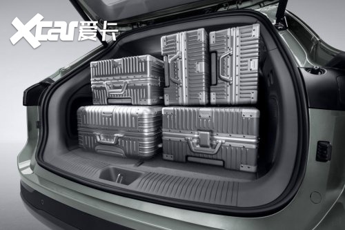 红旗HS6PHEV十大新标准碾压同款车型AG真人游戏第一品牌适合家用的suv推荐(图9)